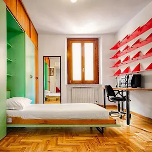 Apartament Duomo-city Life In The Heart Of The City!, Mediolan